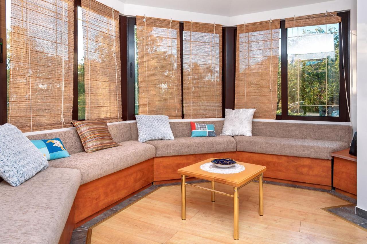 Villa Rosa, Sitno Gornje Near Split Gornje Sitno Extérieur photo